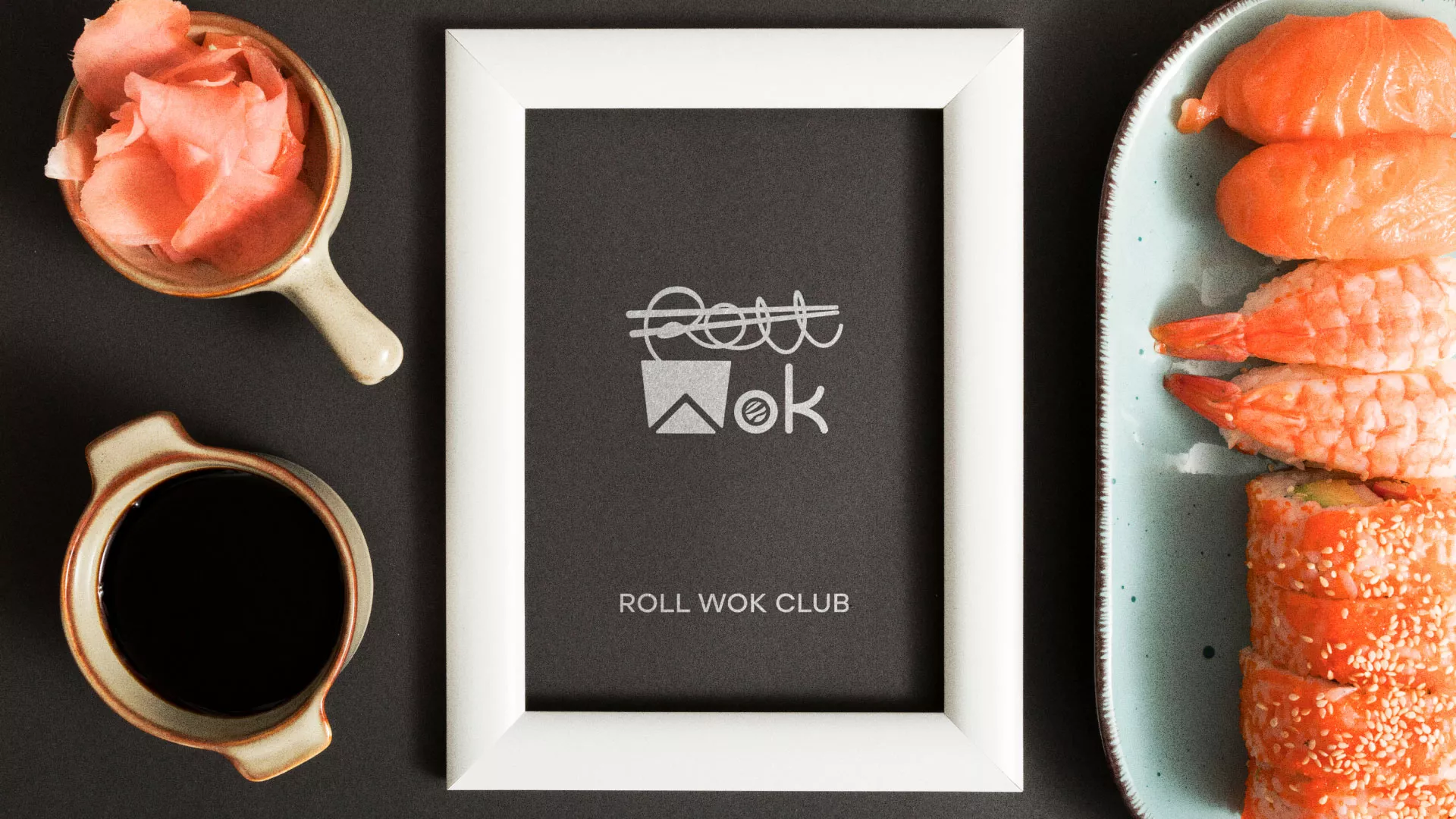 Разработка логотипа суши-бара «Roll Wok Club» в Алатыре